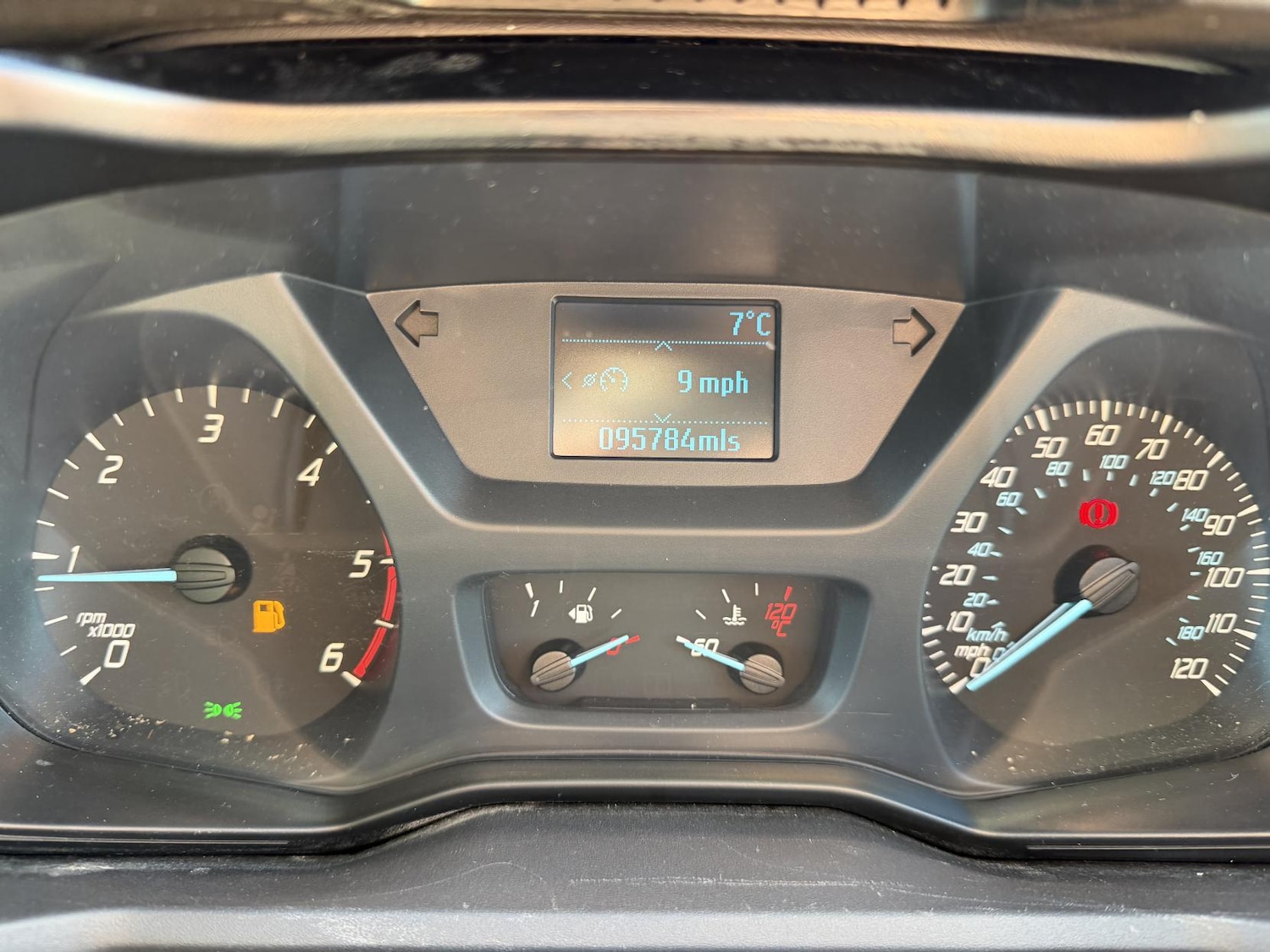 Used Ford Transit Custom 2015 for sale - 76660599: Photo 26