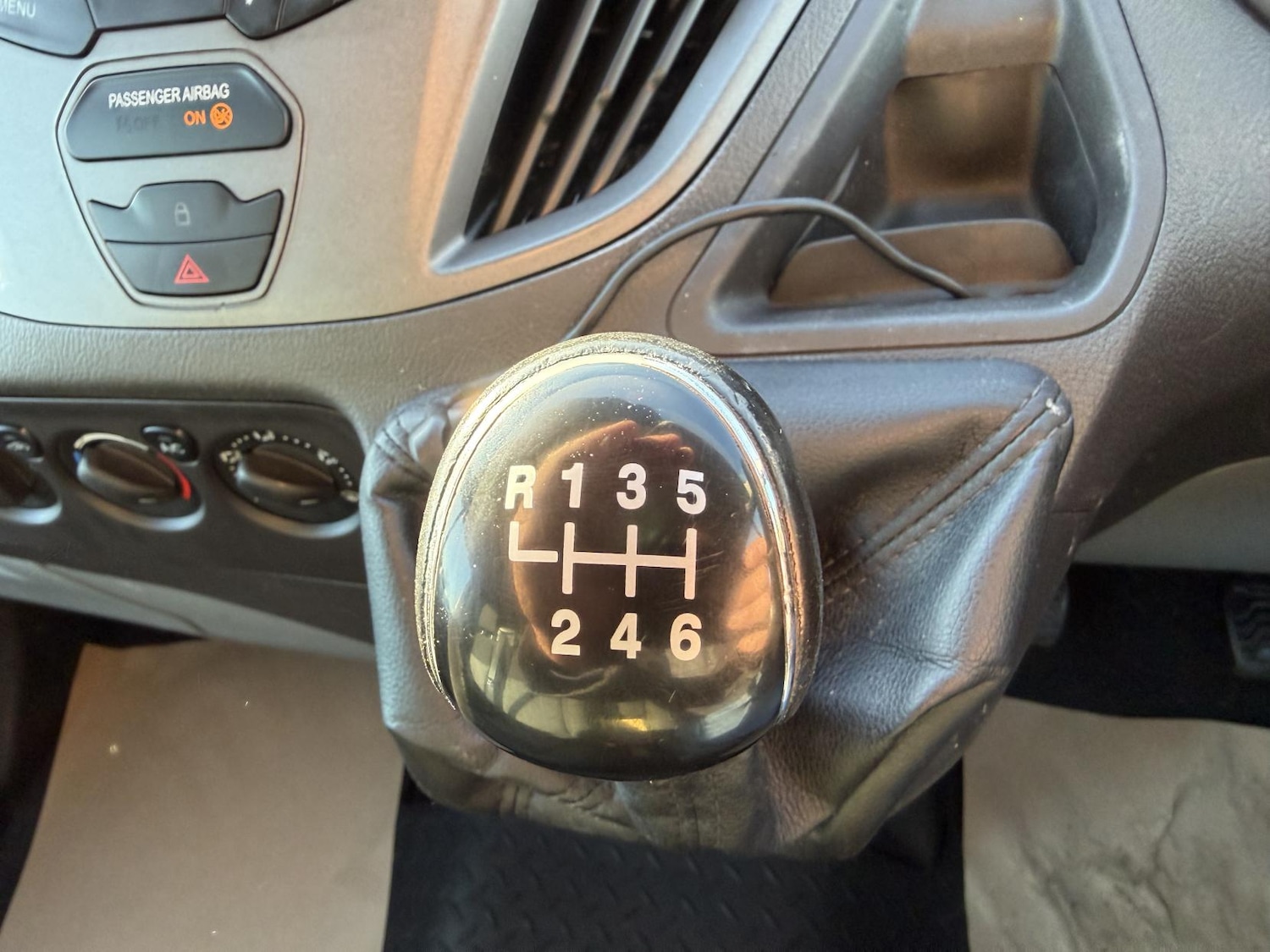 Used Ford Transit Custom 2015 for sale - 76660599: Photo 28