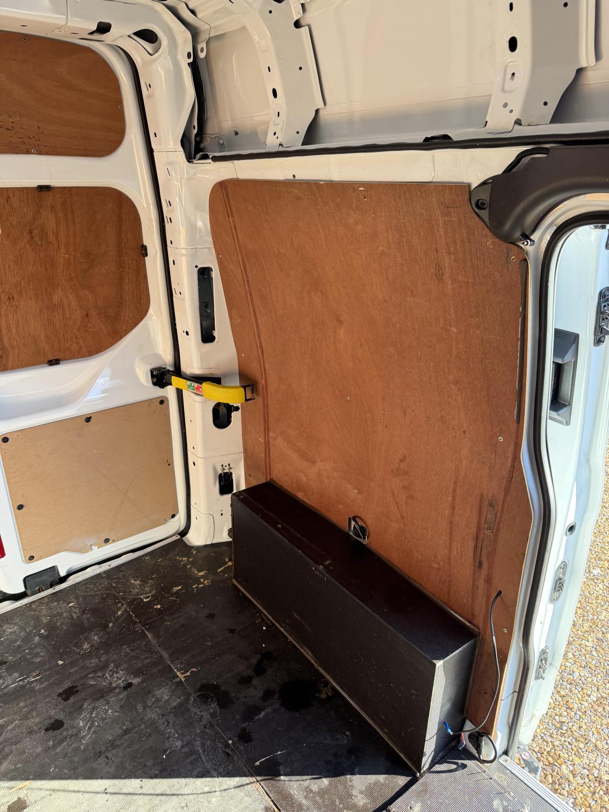 Used Ford Transit Custom 2015 for sale - 76660599: Photo 34