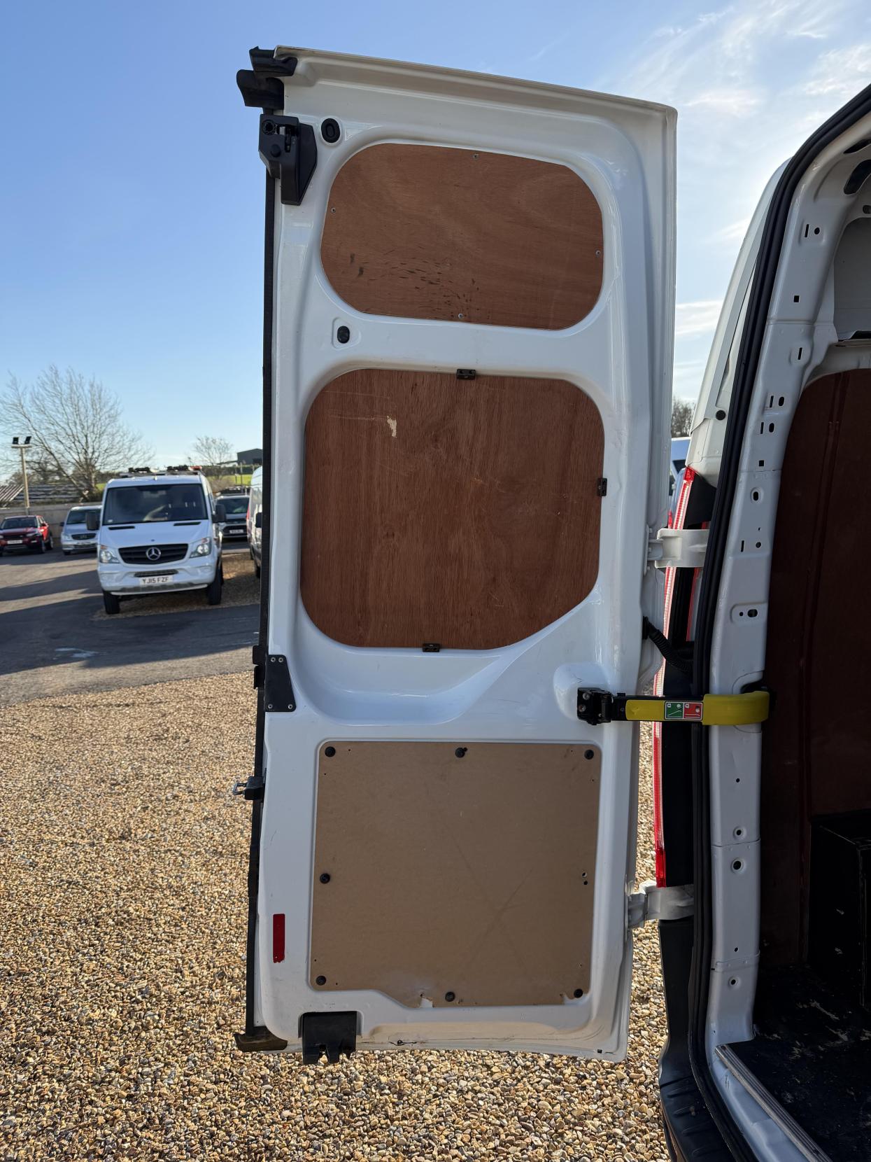 Used Ford Transit Custom 2015 for sale - 76660599: Photo 38