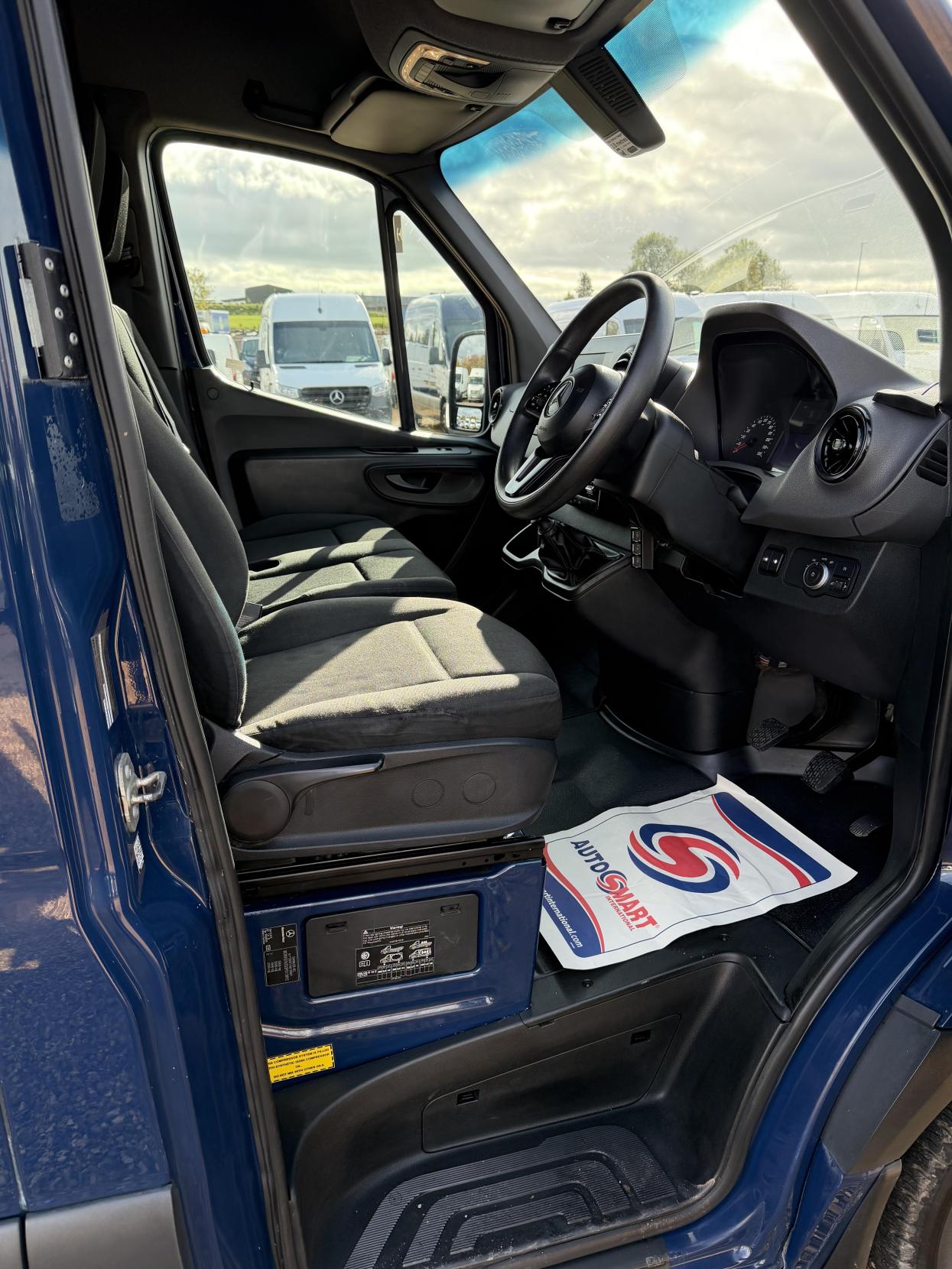 Used Mercedes-Benz Sprinter 2018 for sale - 76380405: Photo 13