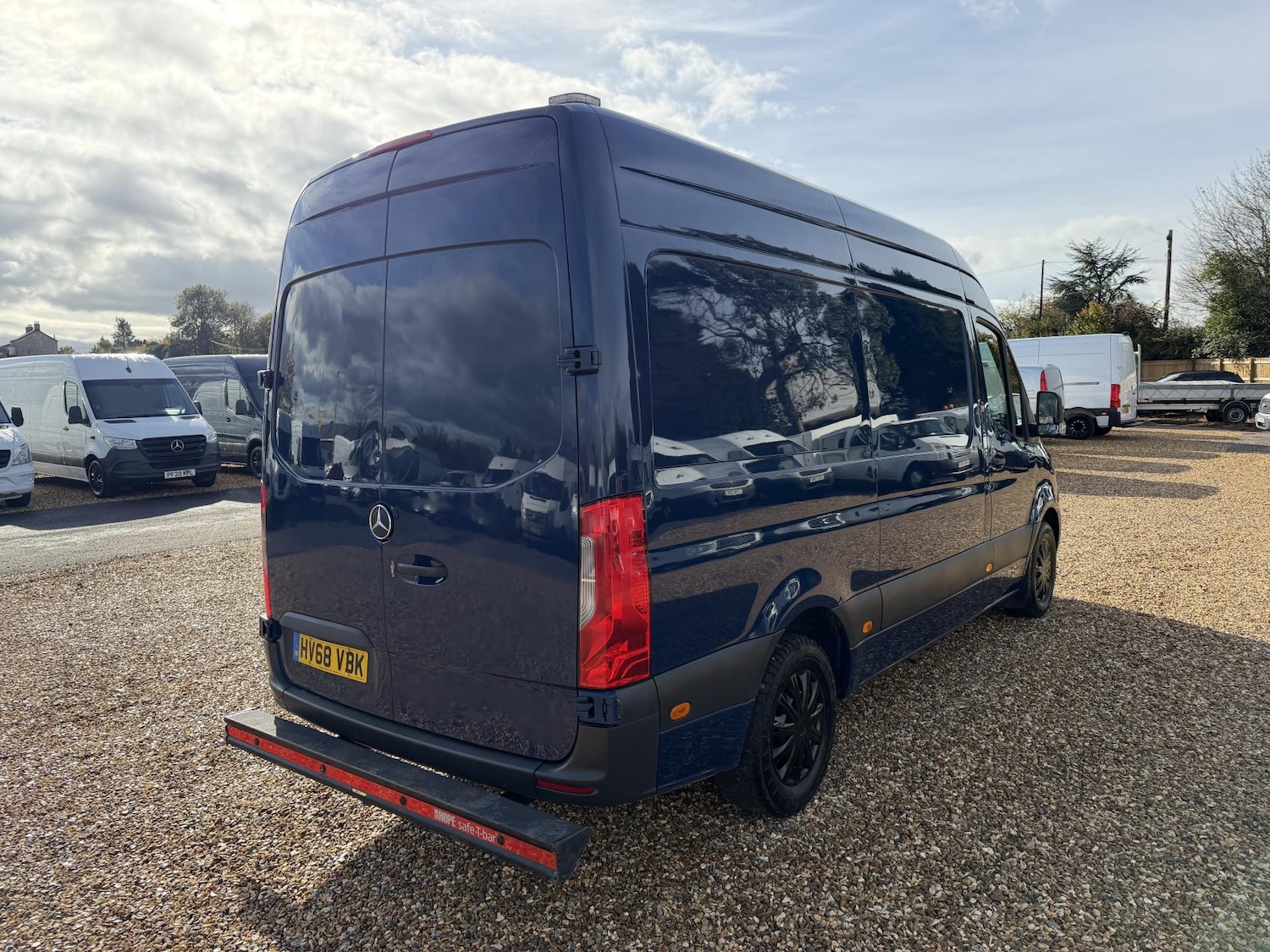 Used Mercedes-Benz Sprinter 2018 for sale - 76380405: Photo 9