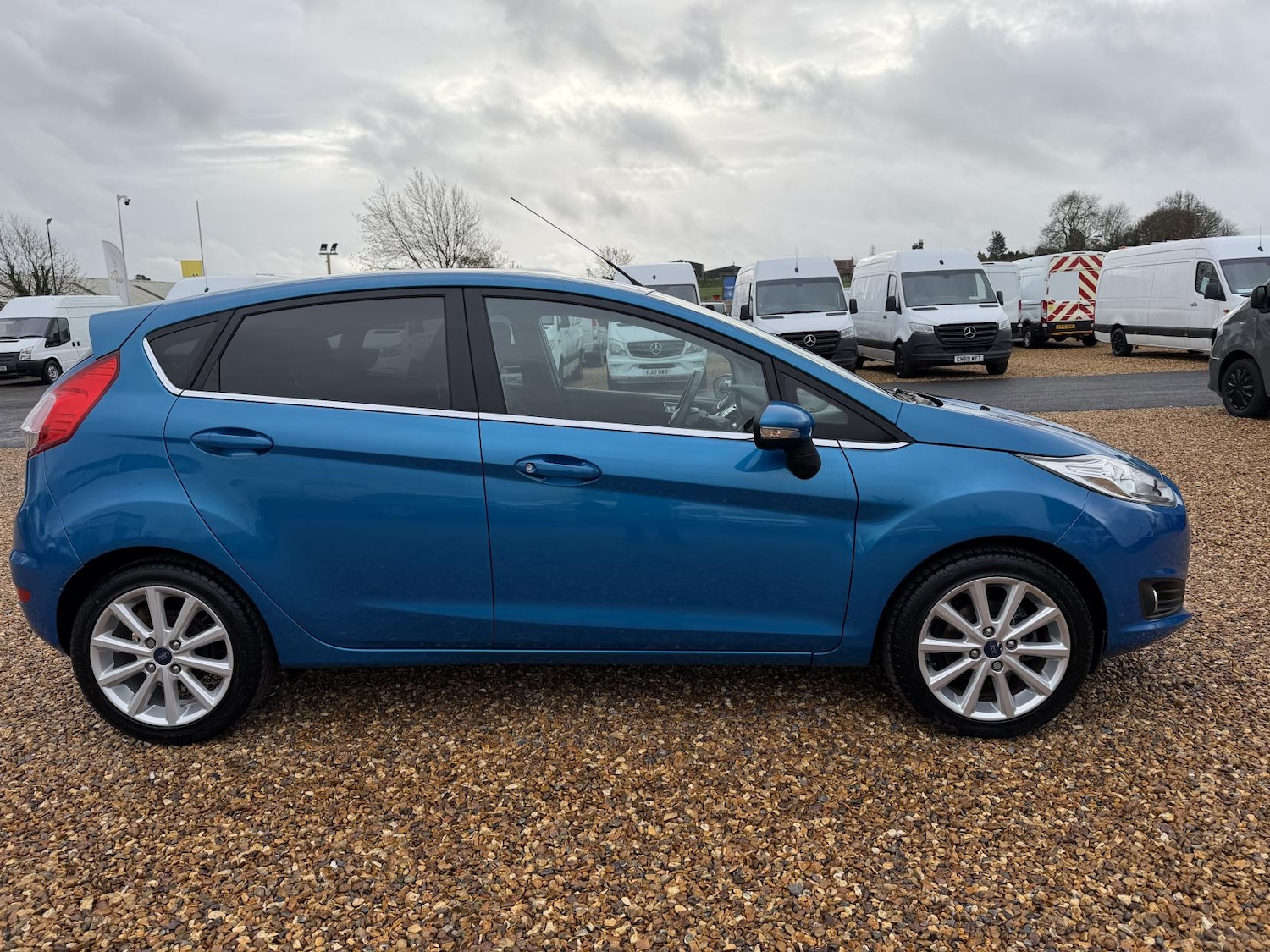 Used Ford Fiesta 2015 for sale - 76526558: Photo 10