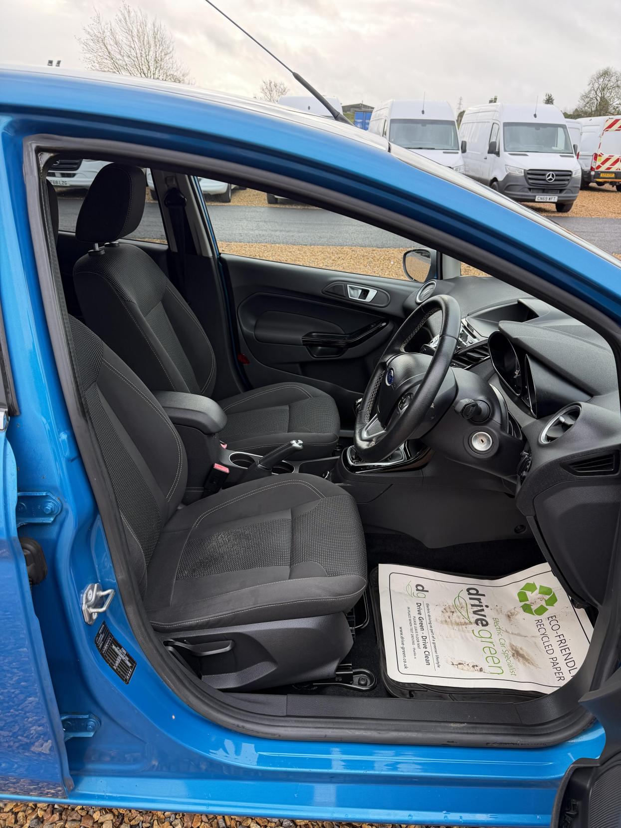 Used Ford Fiesta 2015 for sale - 76526558: Photo 12