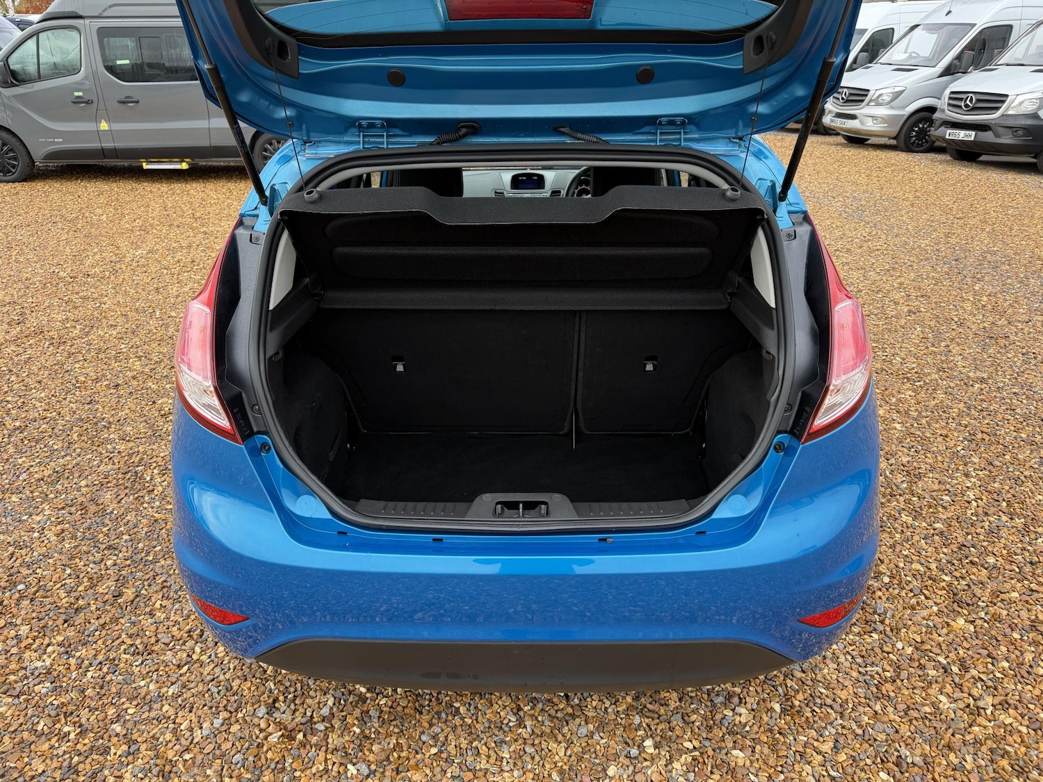 Used Ford Fiesta 2015 for sale - 76526558: Photo 25