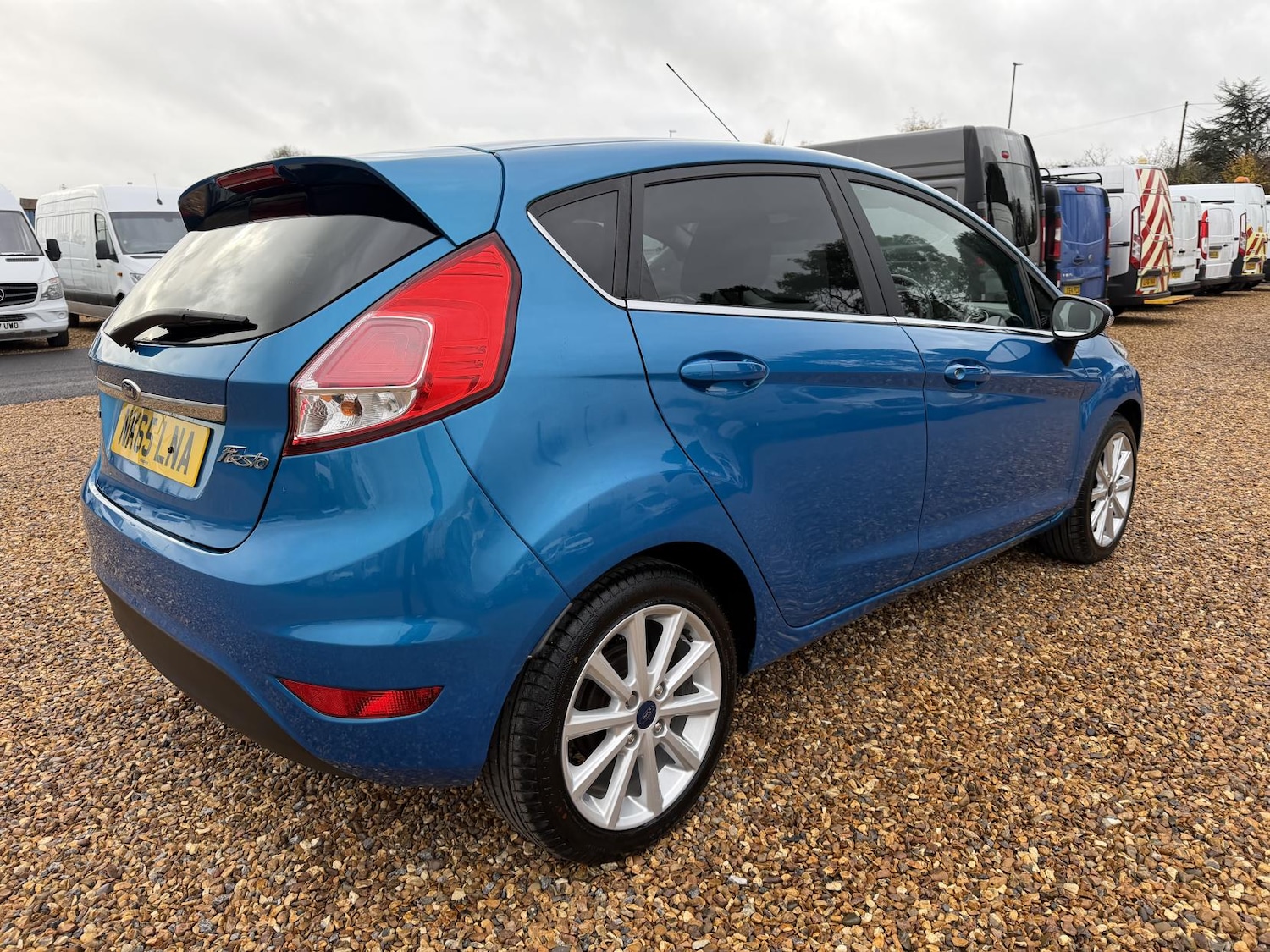 Used Ford Fiesta 2015 for sale - 76526558: Photo 9