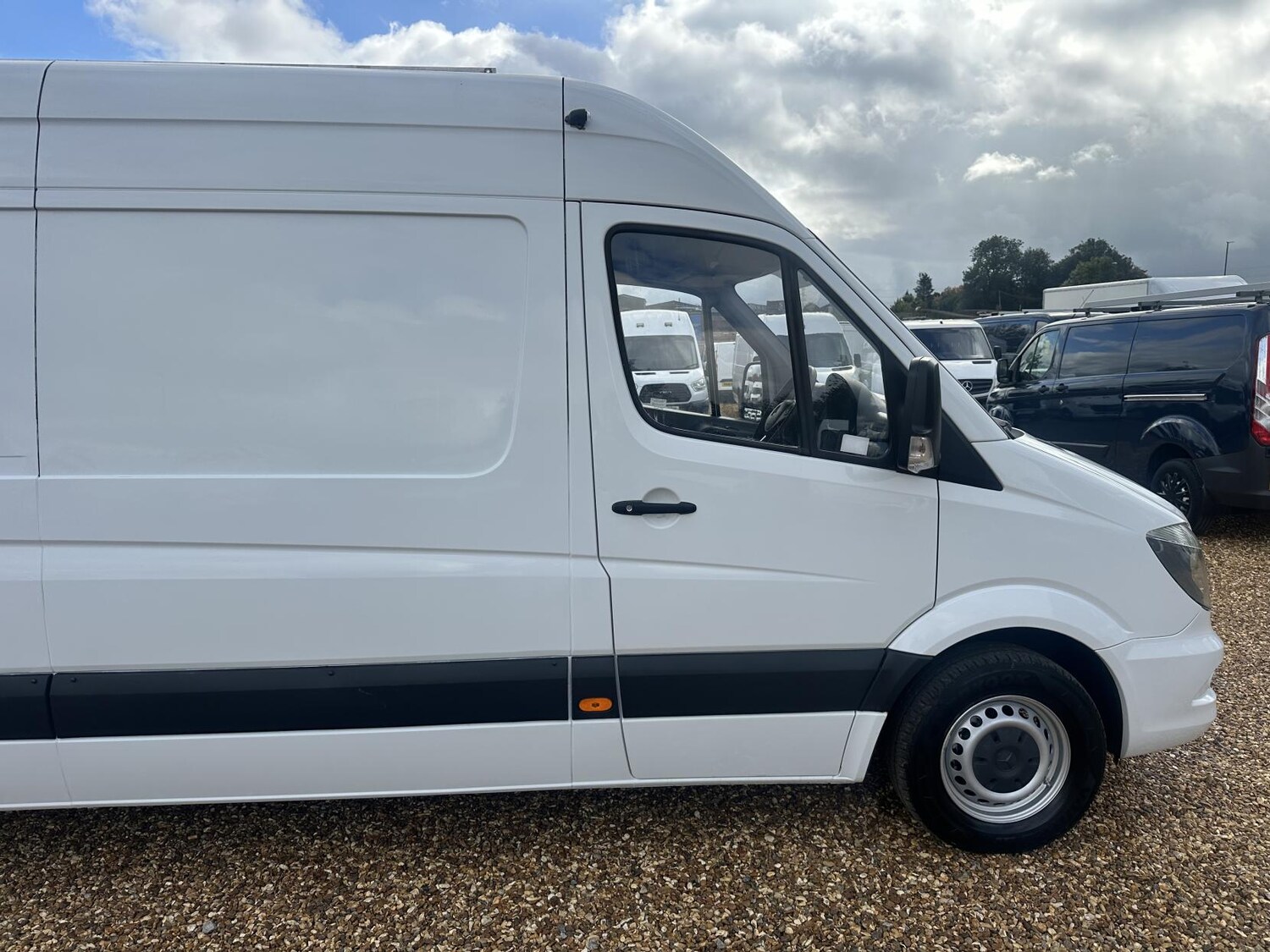 Used Mercedes-Benz Sprinter 2017 for sale - 76213725: Photo 13