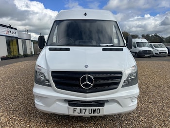 Used Mercedes-Benz Sprinter 2017 for sale - 76213725: Photo