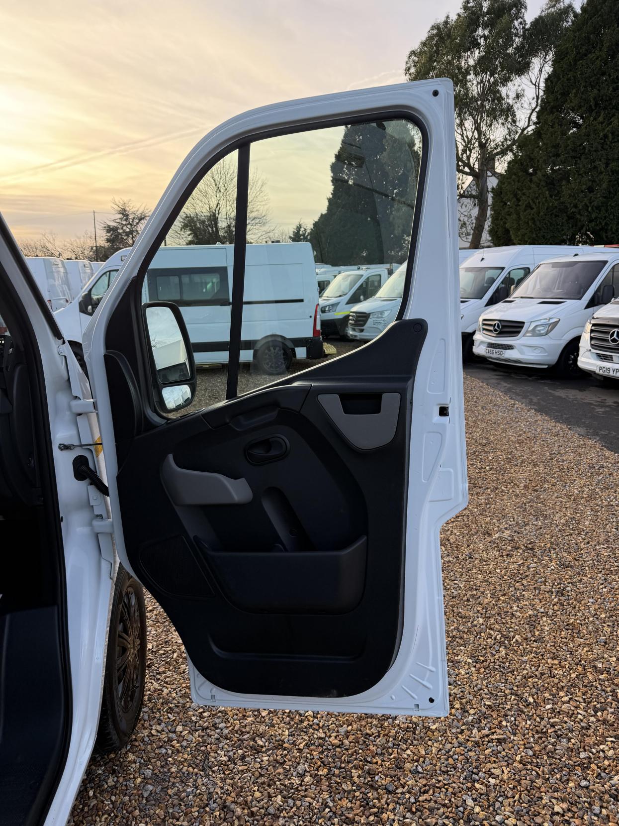 Used Vauxhall Movano 2018 for sale - 77015192: Photo 12