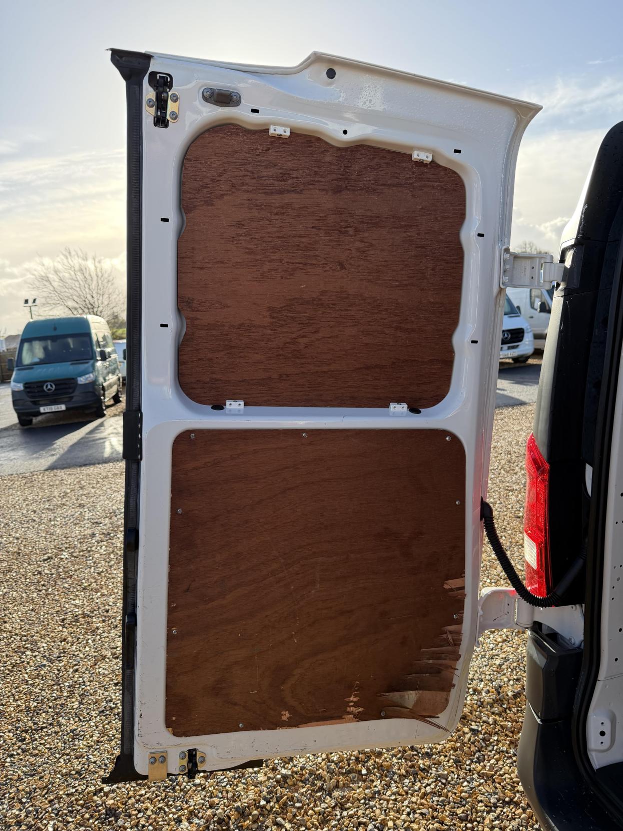 Used Mercedes-Benz Vito 2017 for sale - 76671039: Photo 36