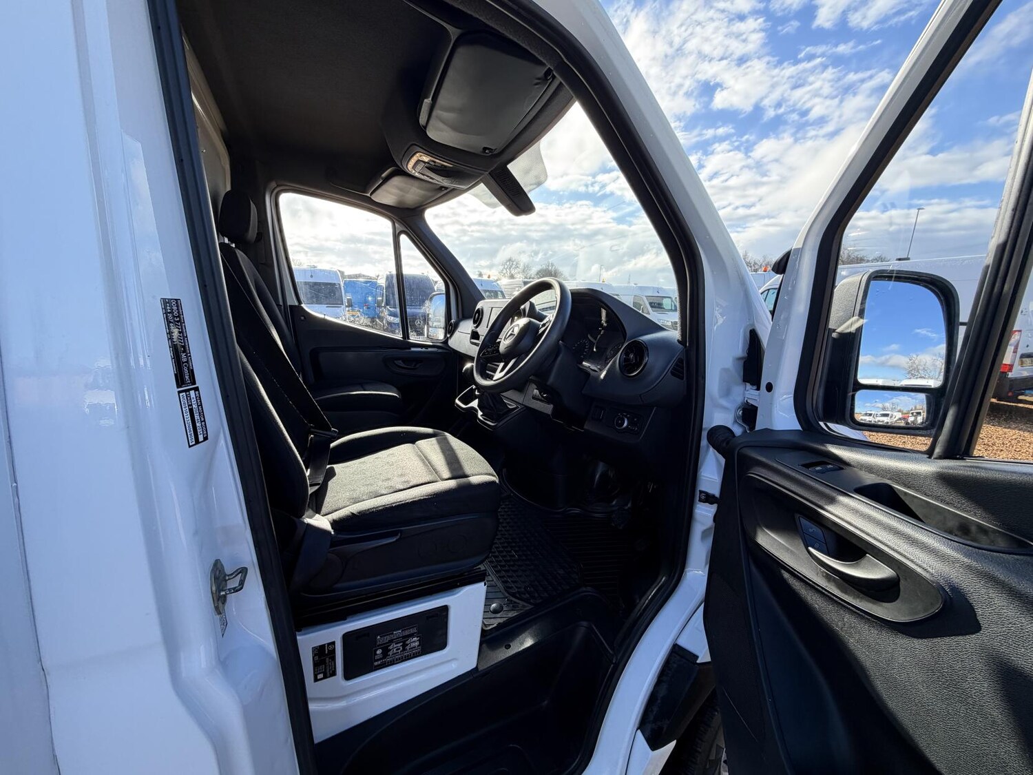 Used Mercedes-Benz Sprinter 2019 for sale - 77438788: Photo 12