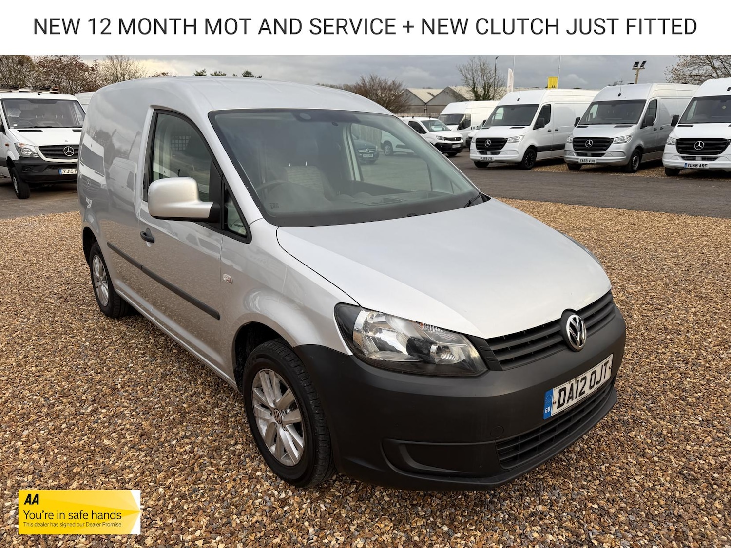Used Volkswagen Transporter 2012 for sale - 76497780: Photo 1