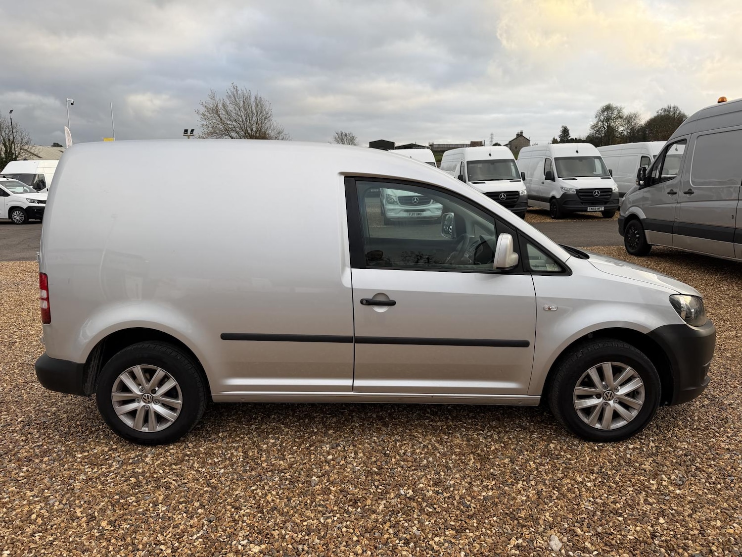 Used Volkswagen Transporter 2012 for sale - 76497780: Photo 10