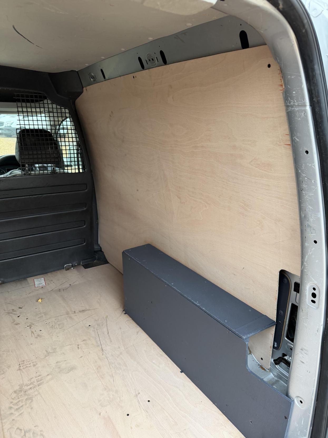 Used Volkswagen Transporter 2012 for sale - 76497780: Photo 31