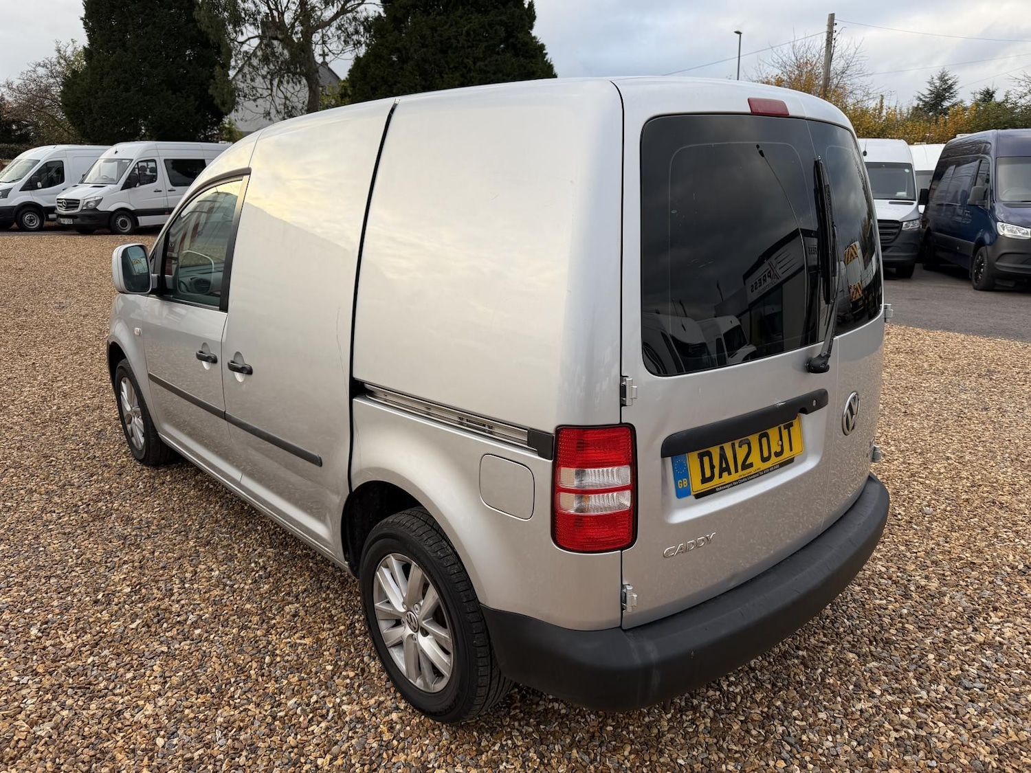 Used Volkswagen Transporter 2012 for sale - 76497780: Photo 6