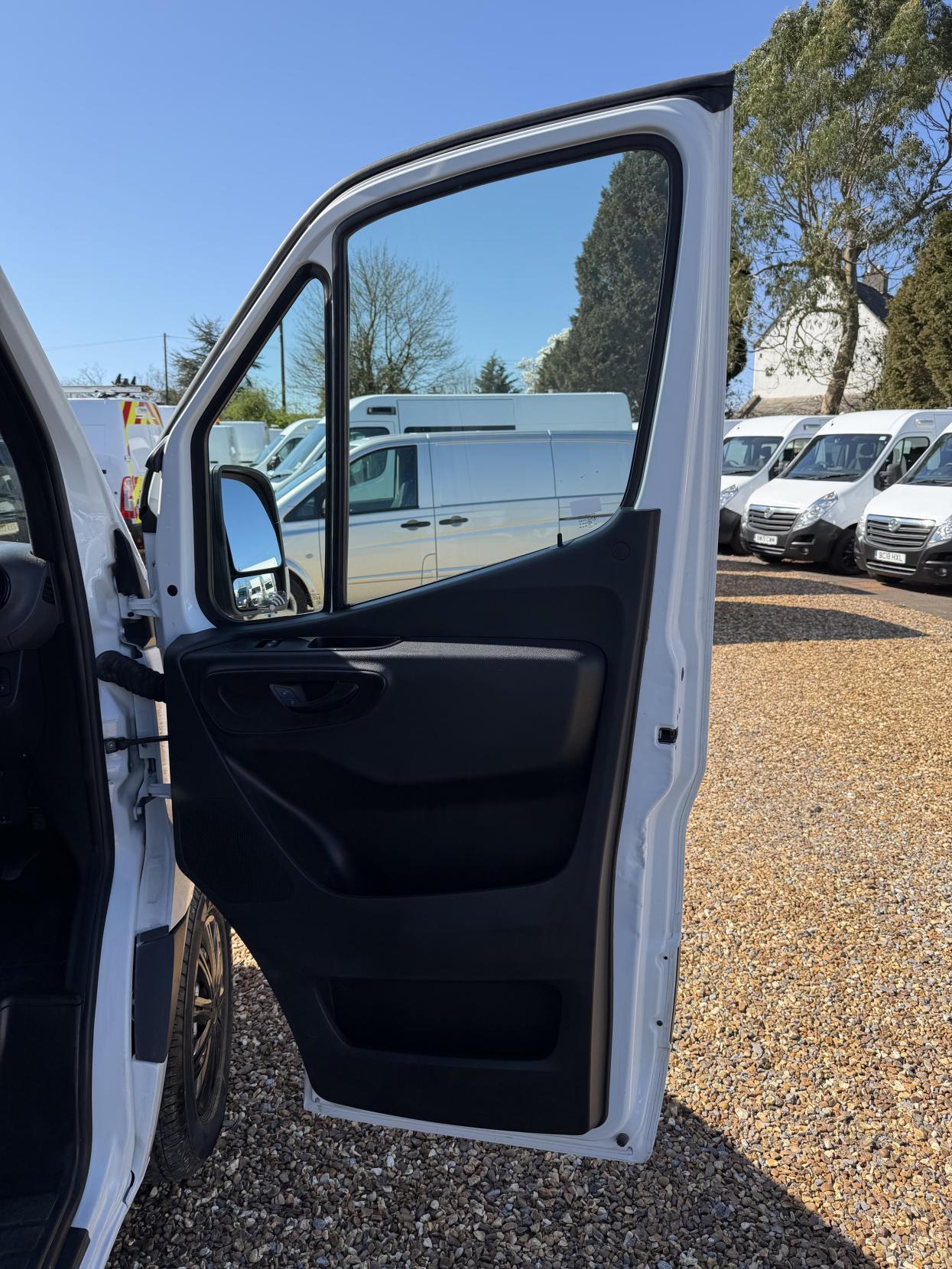 Used Mercedes-Benz Sprinter 2019 for sale - 77409919: Photo 11