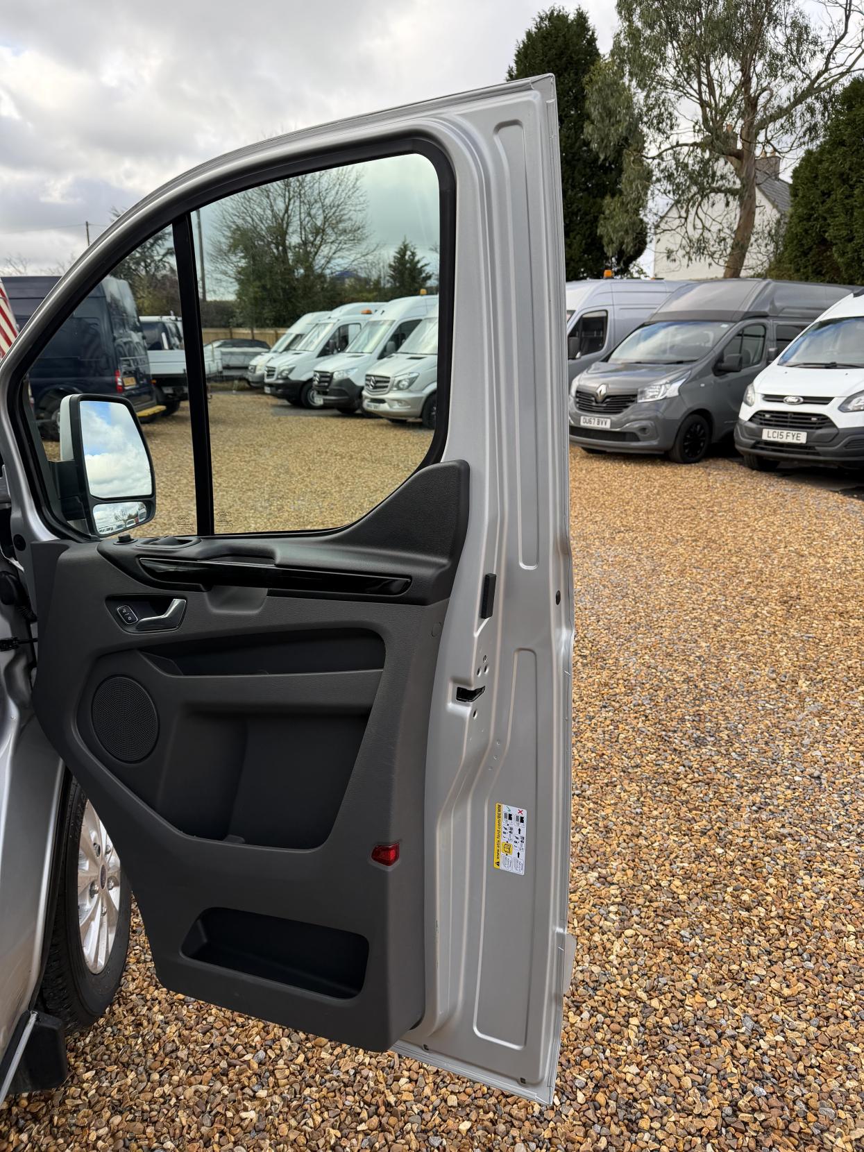 Used Ford Transit Custom 2019 for sale - 76199625: Photo 15