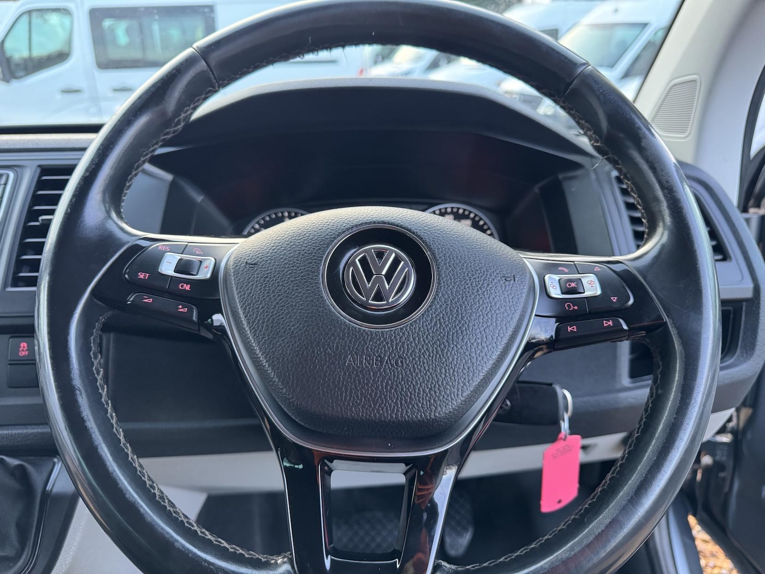 Used Volkswagen Transporter 2019 for sale - 77015199: Photo 20