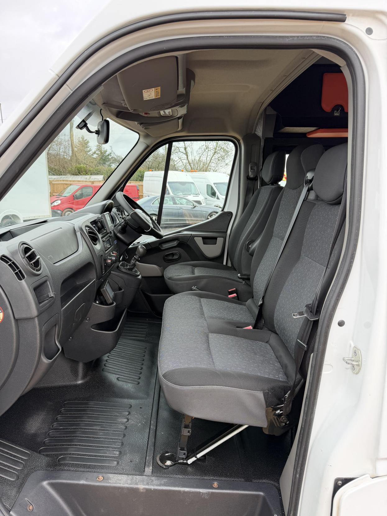Used Vauxhall Movano 2018 for sale - 77332616: Photo 12