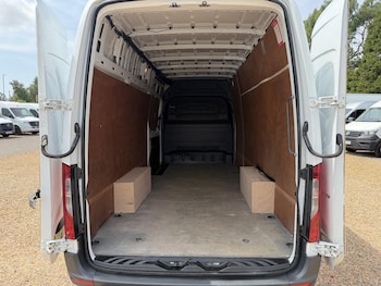 Used Mercedes-Benz Sprinter 2020 for sale - 79318423: Photo