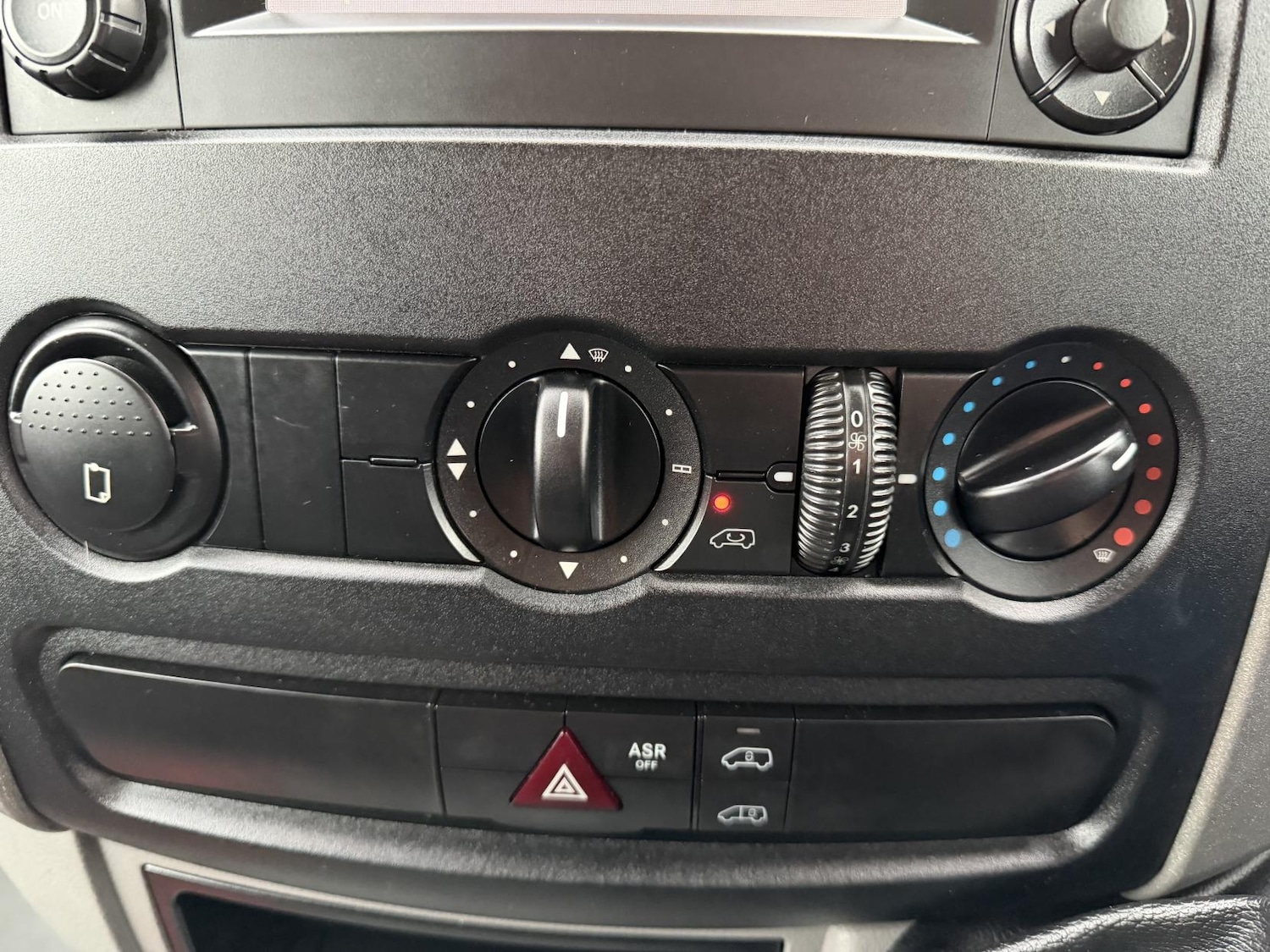 Used Mercedes-Benz Sprinter 2014 for sale - 76867052: Photo 23