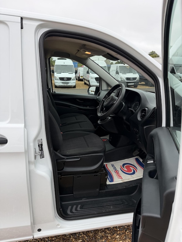 Used Mercedes-Benz Vito 2018 for sale - 76269579: Photo 13