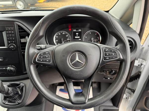 Used Mercedes-Benz Vito 2018 for sale - 76269579: Photo 18