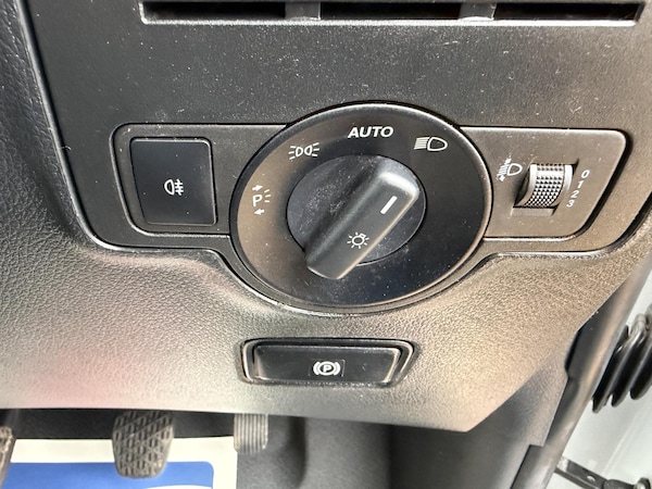 Used Mercedes-Benz Vito 2018 for sale - 76269579: Photo 19