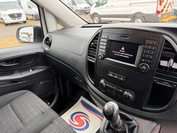 Used Mercedes-Benz Vito 2018 for sale - 76269579: Photo 25