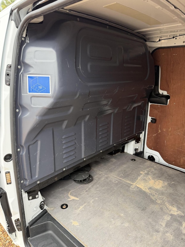 Used Mercedes-Benz Vito 2018 for sale - 76269579: Photo 29