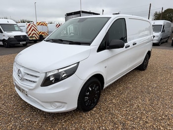 Used Mercedes-Benz Vito 2018 for sale - 76269579: Photo 3