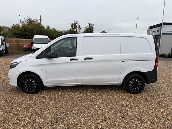 Used Mercedes-Benz Vito 2018 for sale - 76269579: Photo 5