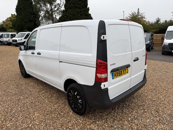 Used Mercedes-Benz Vito 2018 for sale - 76269579: Photo 6