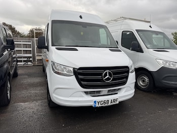Used Mercedes-Benz Sprinter 2018 for sale - 76018384: Photo 2