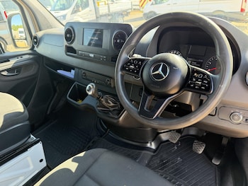 Used Mercedes-Benz Sprinter 2019 for sale - 79105540: Photo