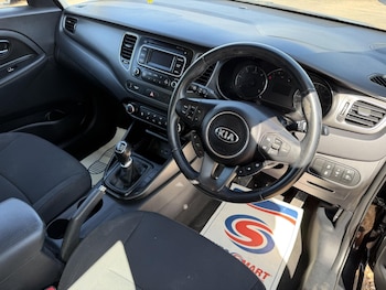 Used Kia Carens 2014 for sale - 79576058: Photo