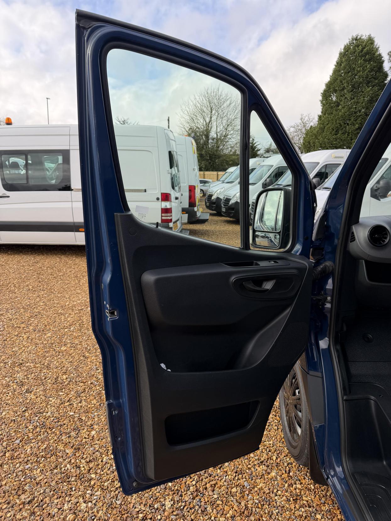 Used Mercedes-Benz Sprinter 2018 for sale - 77495157: Photo 12