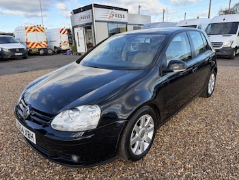 Used Volkswagen Golf 2004 for sale - 76706323: Photo