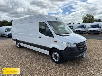 Mercedes-Benz - Sprinter