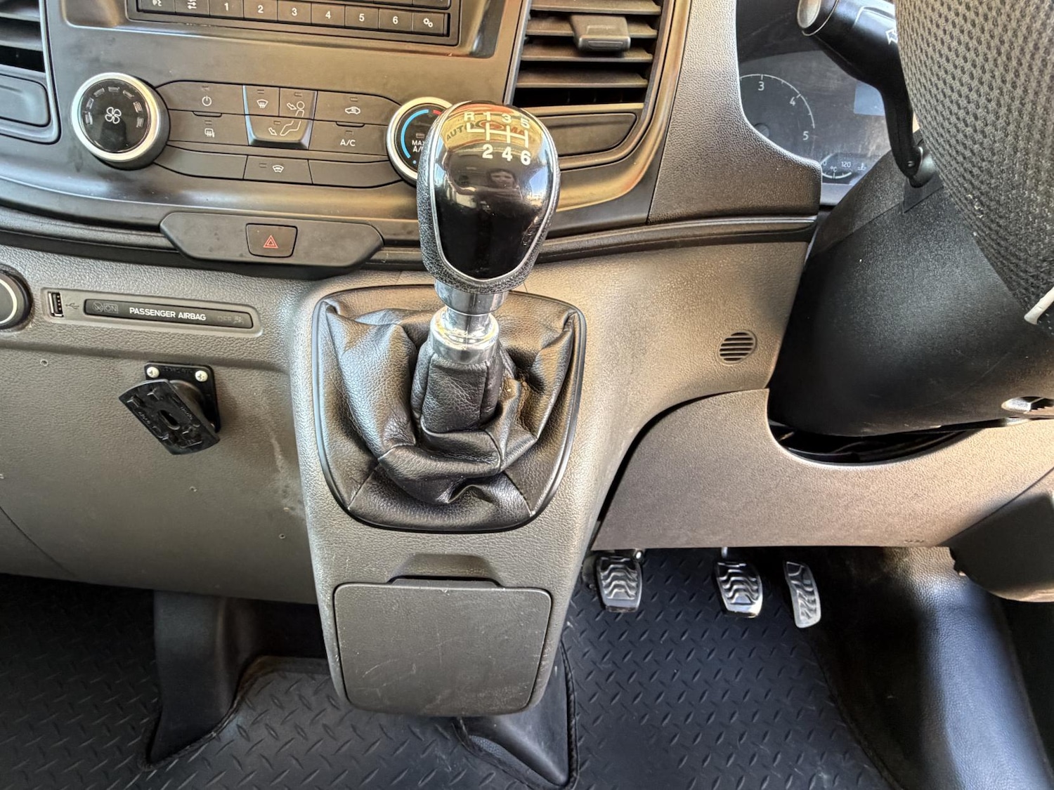 Used Ford Transit Custom 2018 for sale - 77975645: Photo 11