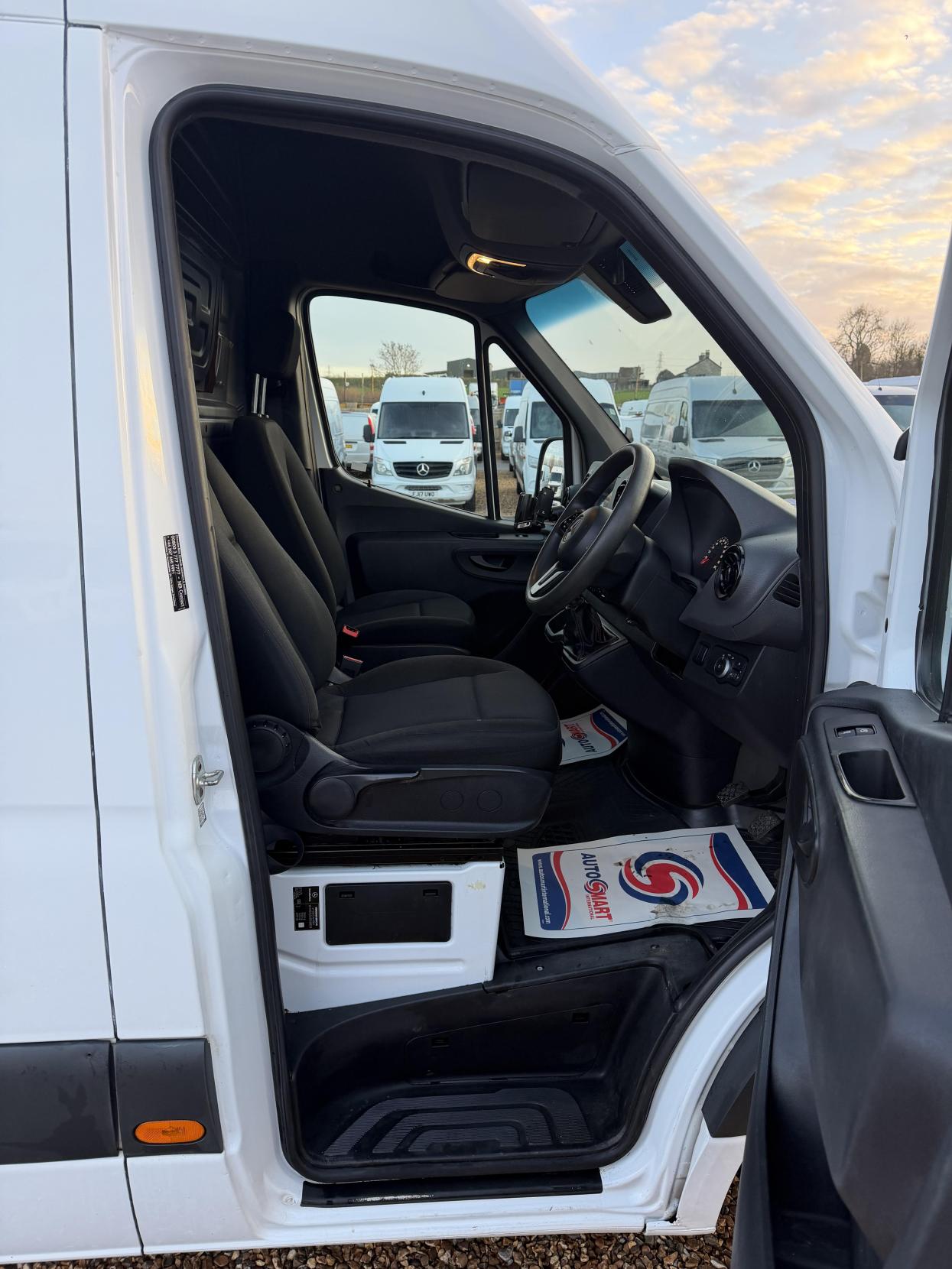 Used Mercedes-Benz Sprinter 2020 for sale - 76987599: Photo 17