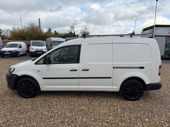 Used Volkswagen Caddy Maxi 2013 for sale - 76514522: Photo