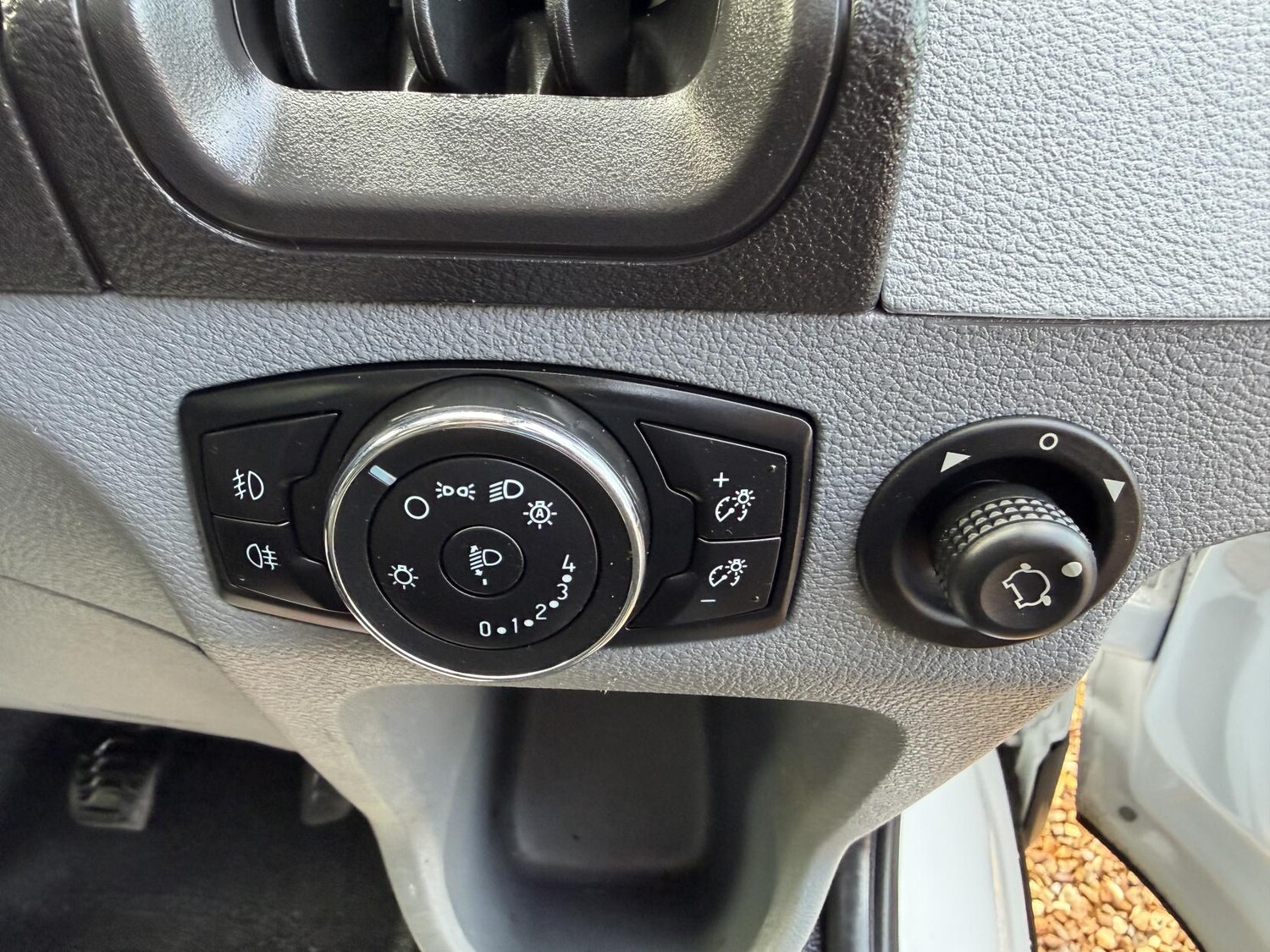 Used Ford Transit 2019 for sale - 77385615: Photo 40