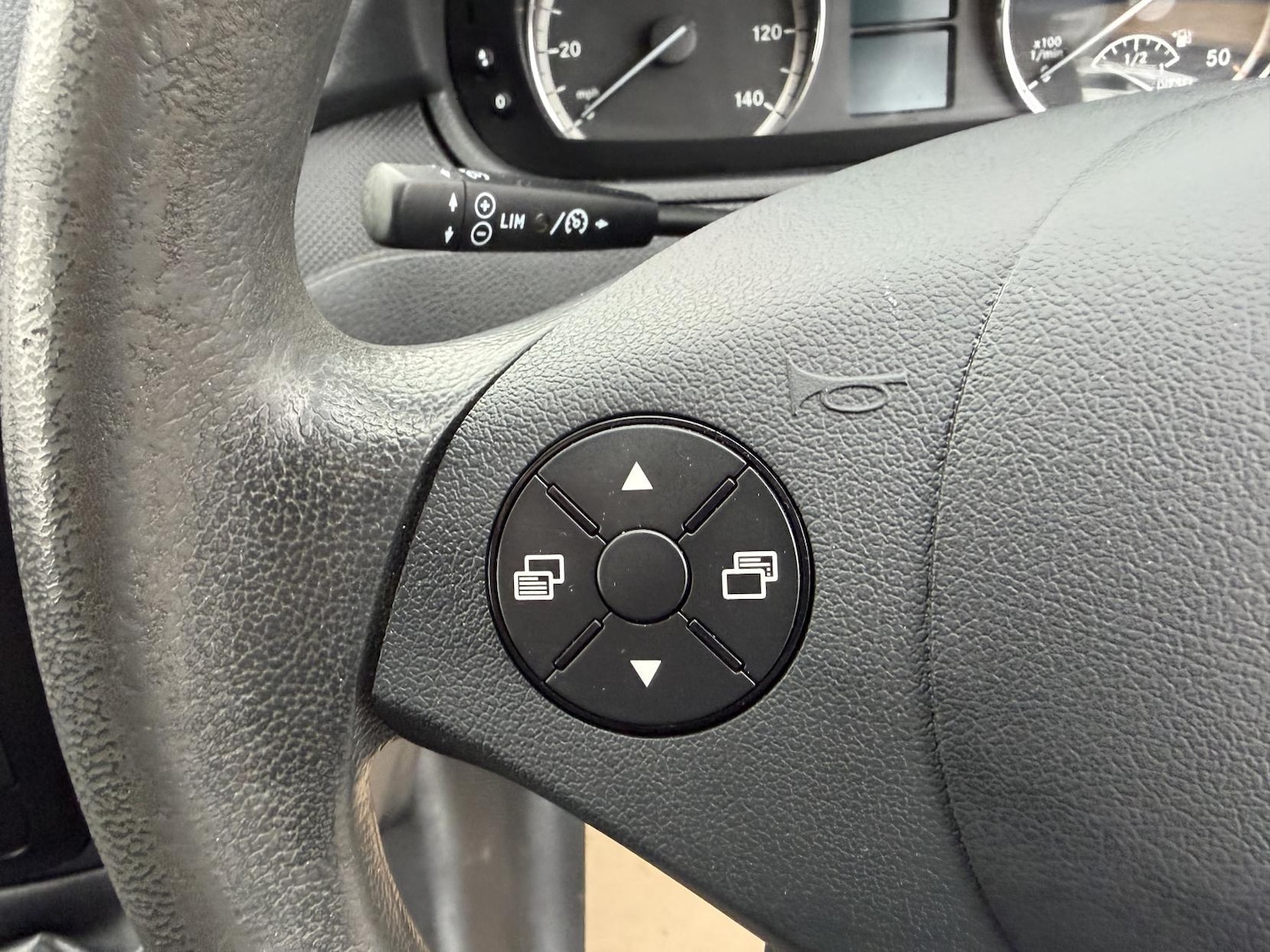 Used Mercedes-Benz Vito 2013 for sale - 76528698: Photo 22