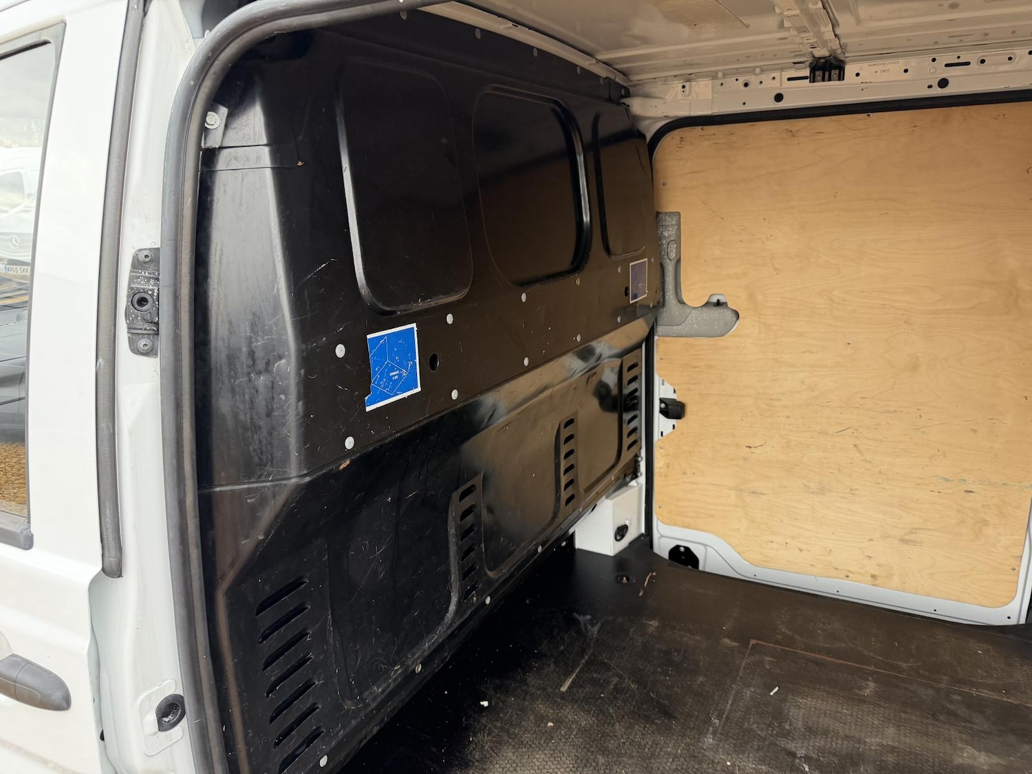 Used Mercedes-Benz Vito 2013 for sale - 76528698: Photo 32