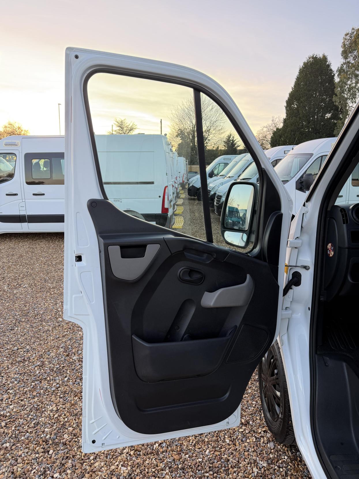 Used Vauxhall Movano 2018 for sale - 77110172: Photo 11