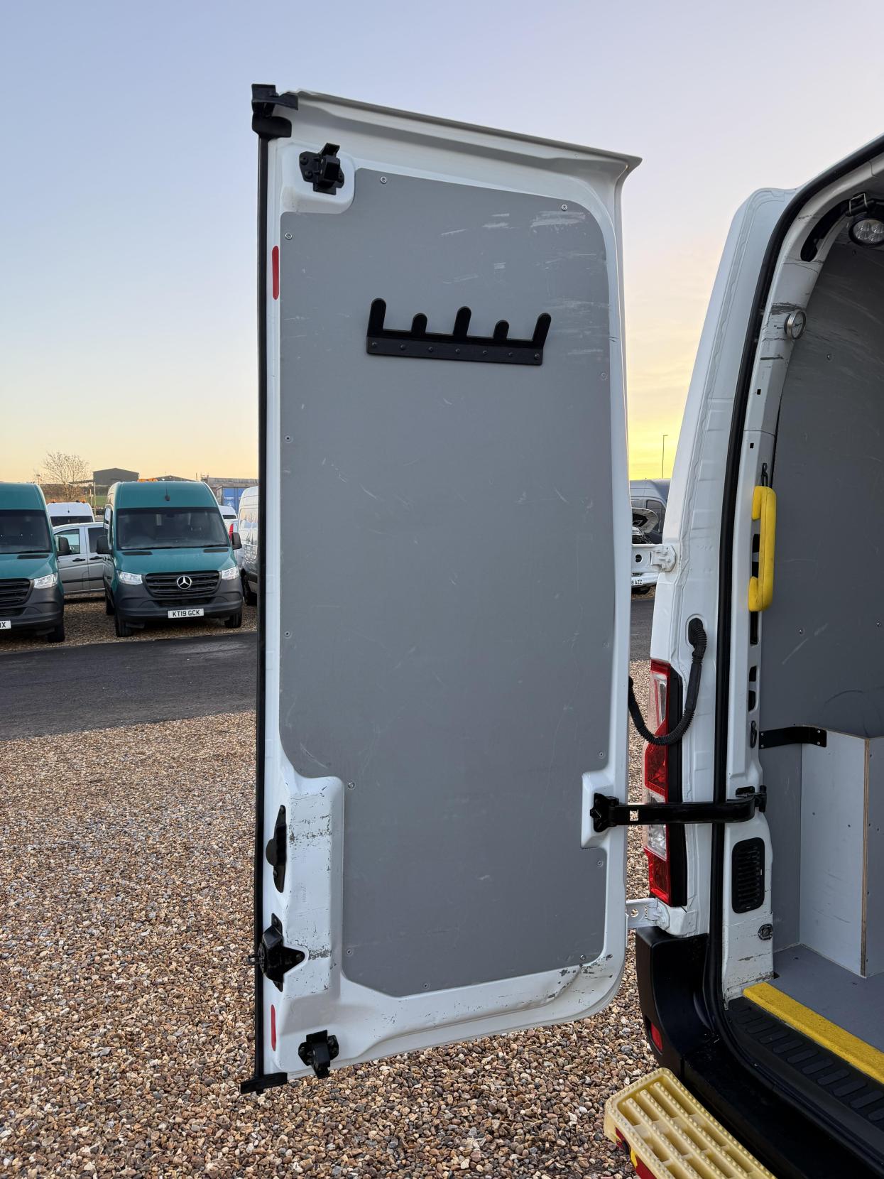 Used Vauxhall Movano 2018 for sale - 77110172: Photo 46