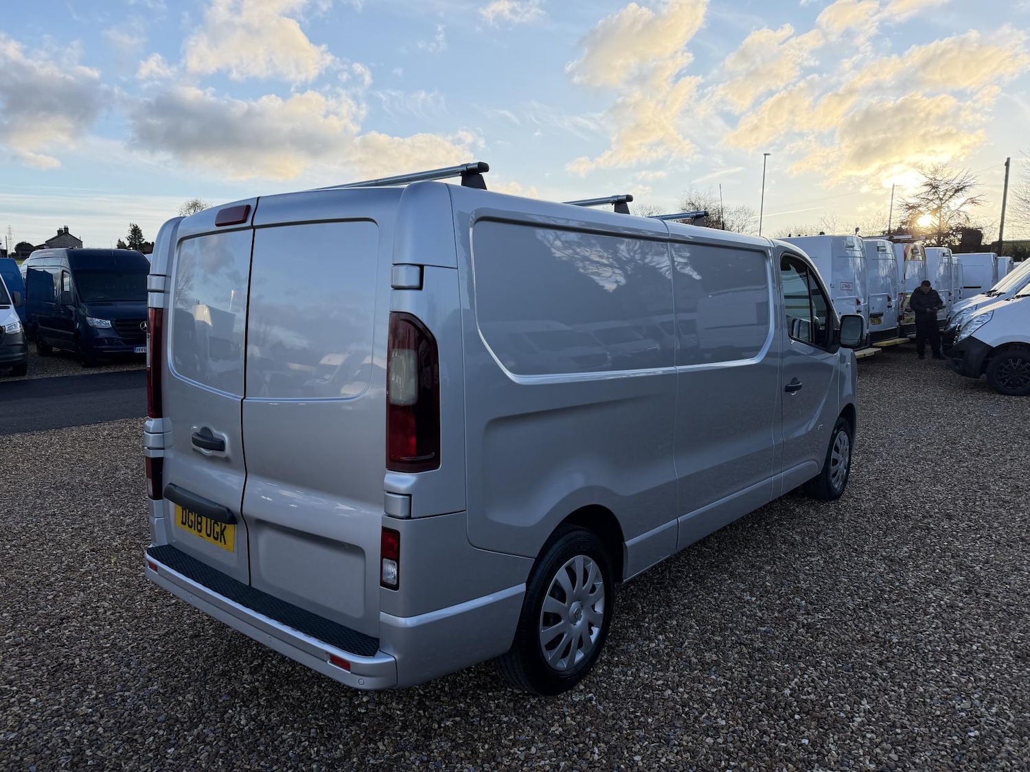 Used Vauxhall Vivaro 2018 for sale - 77438786: Photo 8