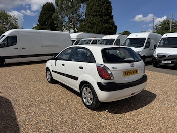 Used Kia Rio 2009 for sale - 79393861: Photo