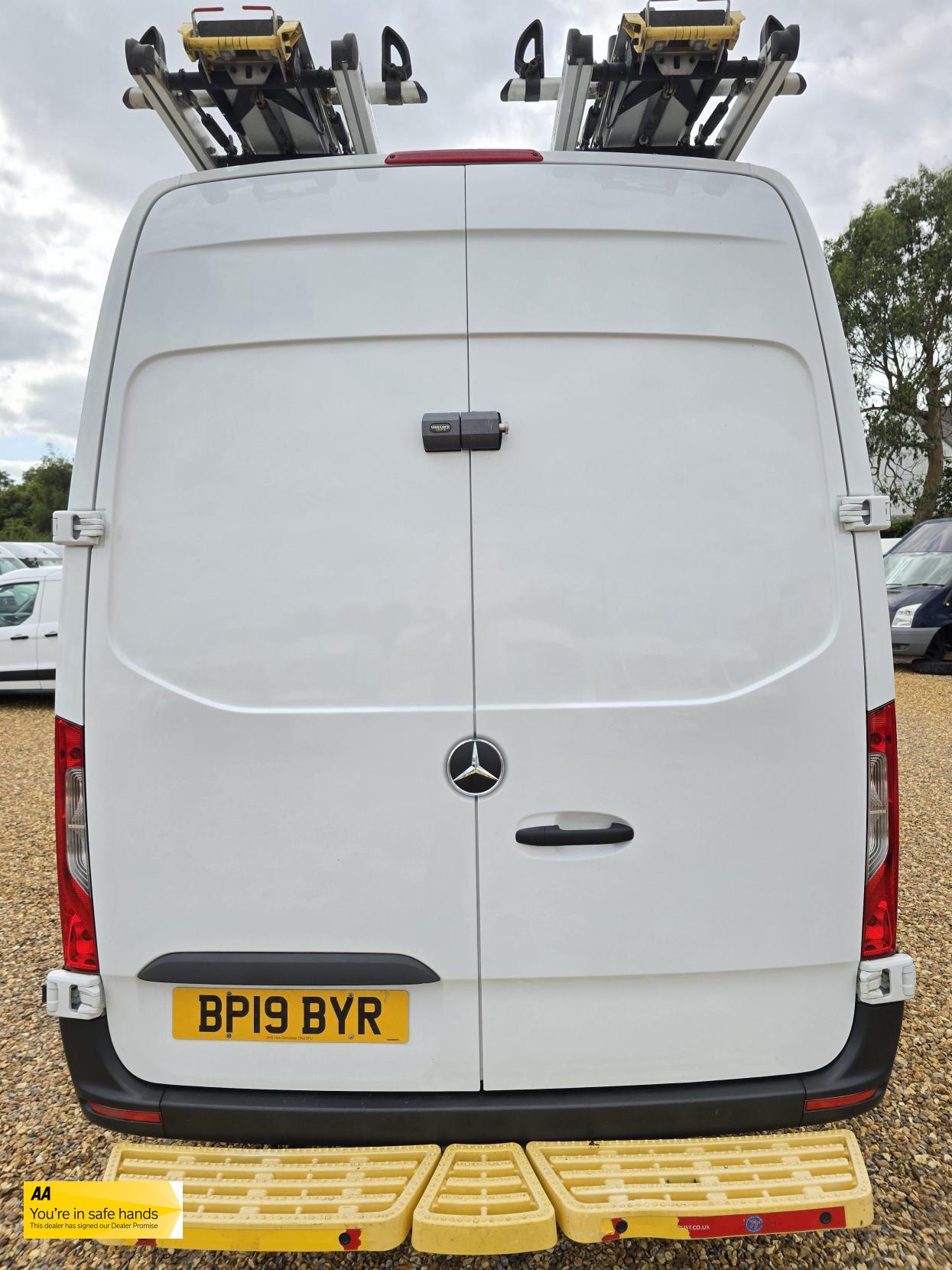 Vehicle 41